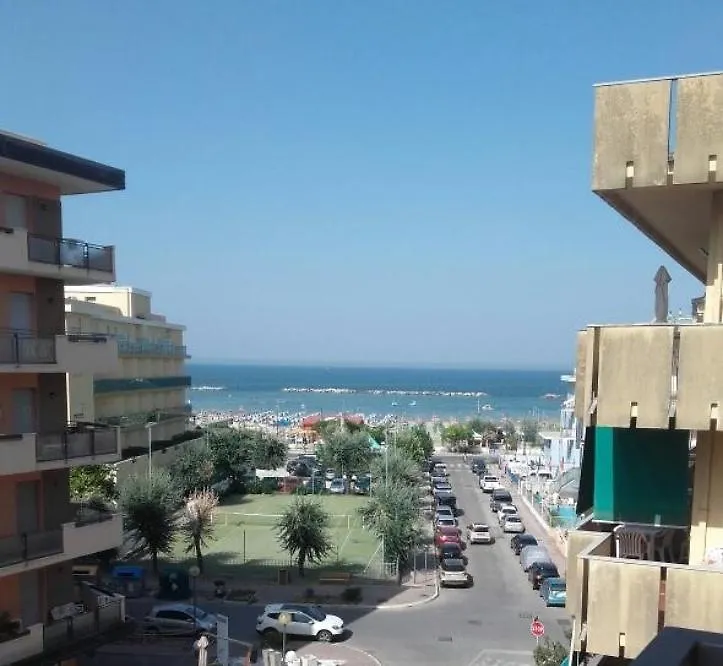 Hotel Majestic Cesenatico 2*,